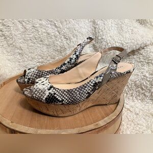 Marc Fisher Peep Toe Snakeskin Cork Wedges Platform Heels Size 6